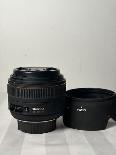 Sigma 30mm hsm 1 - sigma, dc