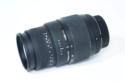 Sigma 300mm 4 5 6 - 70-300mm, f/4-5.6